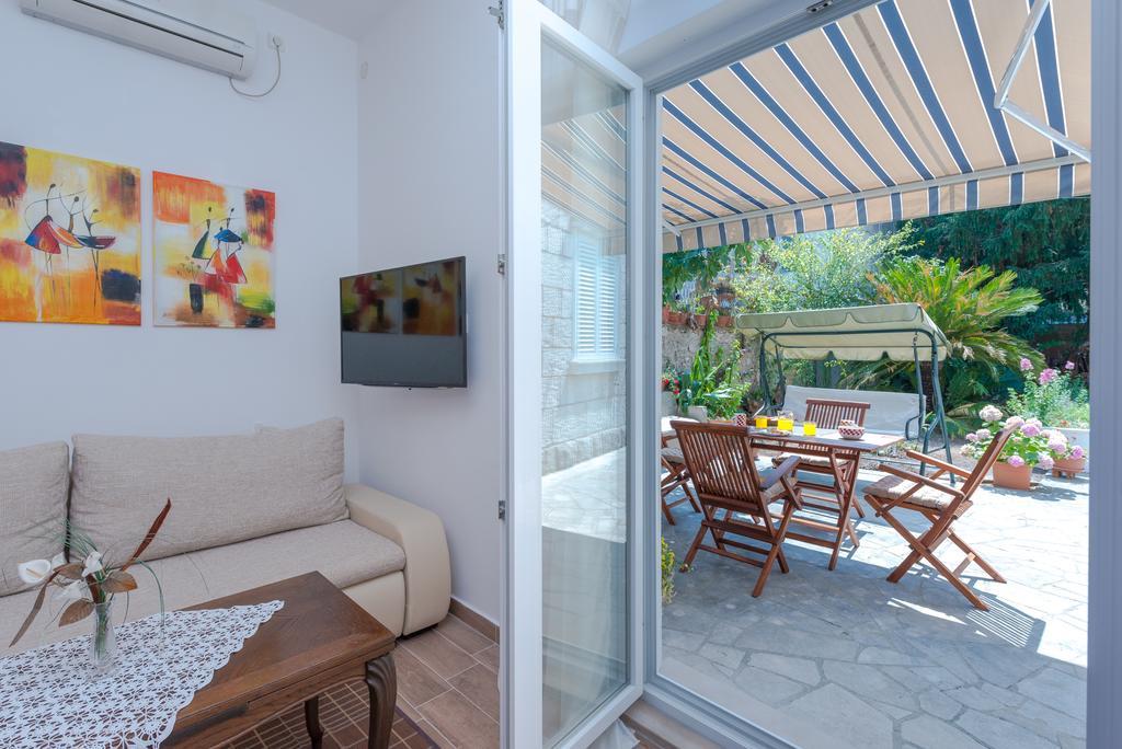 K&l Apartment *